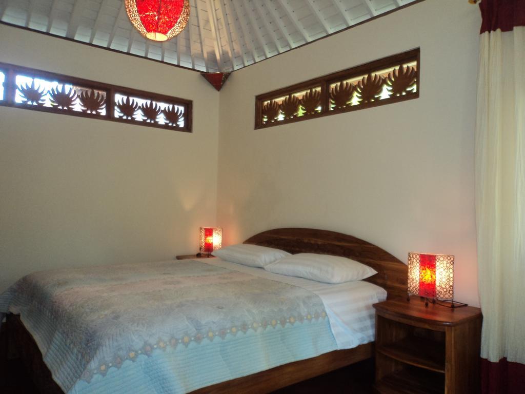 Отель White Lotus Oasis Убуд Номер фото
