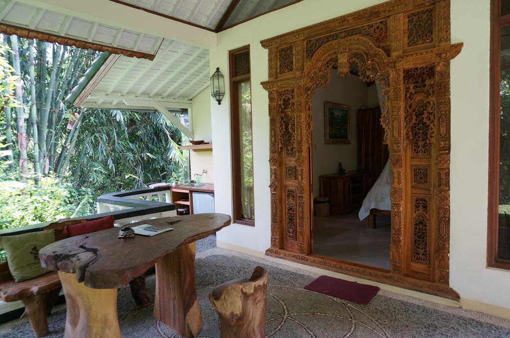 Отель White Lotus Oasis Убуд Экстерьер фото
